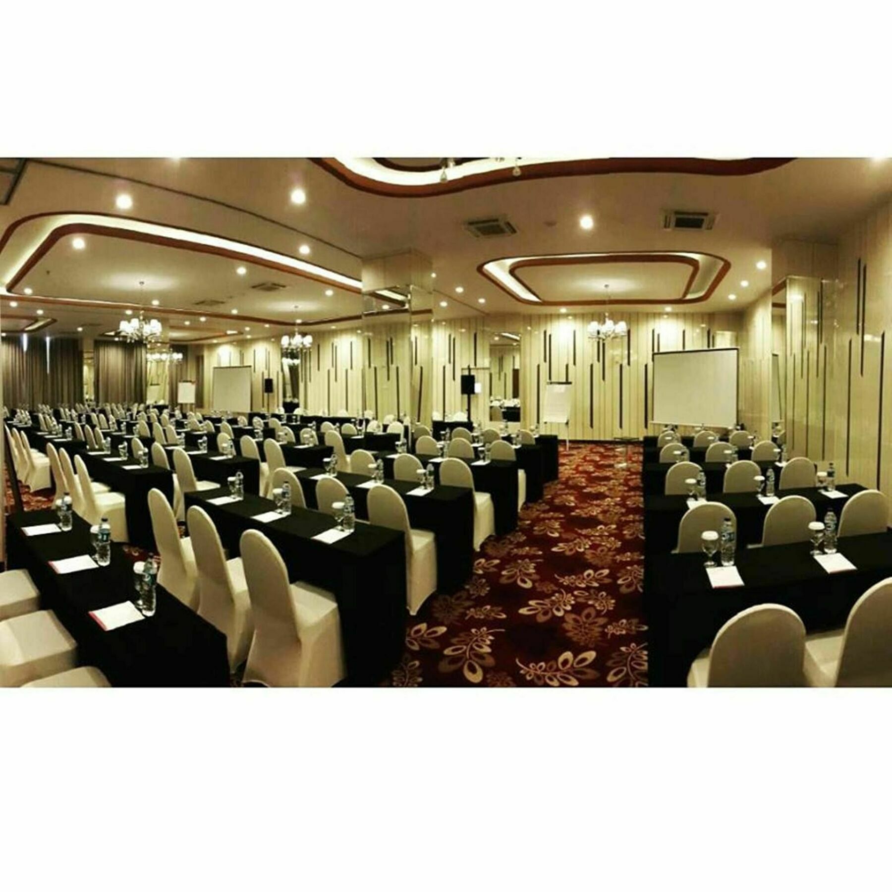 Agria Hotel โบกอร์ ภายนอก รูปภาพ